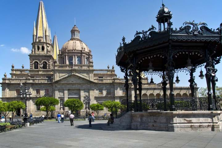 Flights to Guadalajara