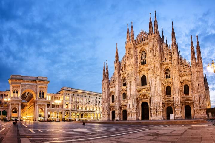 Flights to Milan