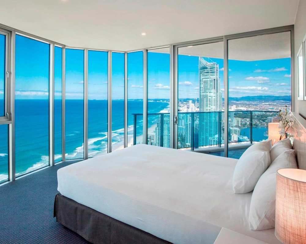 surfers paradise beach hotel
